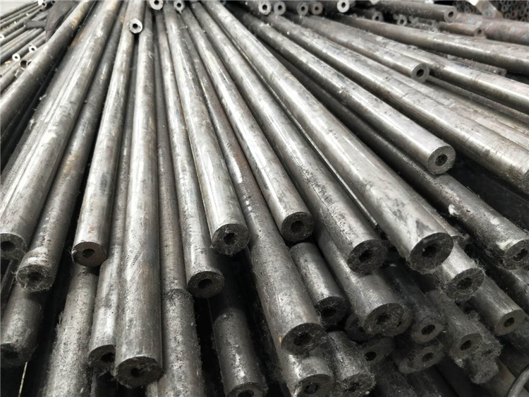 小口径无缝钢管出厂价格长期供应
