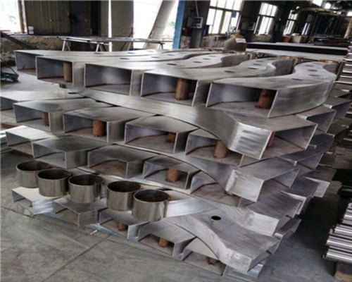 不锈钢碳素钢复合管生产经验丰富当地生产厂家