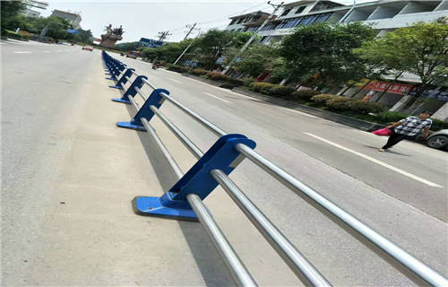 不锈钢复合管栏杆专业定制质优价保