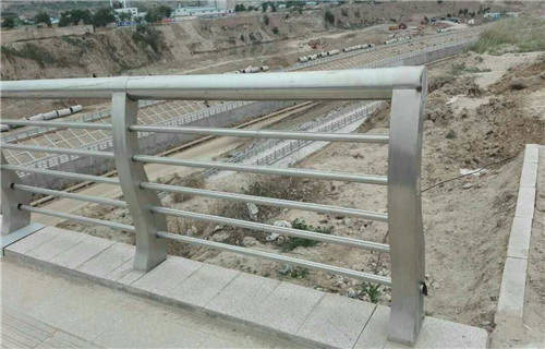 桥梁防撞不锈钢复合管护栏订购厂家直营