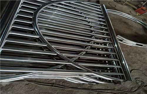 不锈钢碳素钢复合管焊接48小时发货