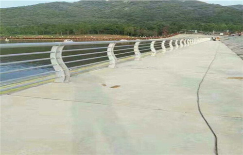 桥梁扶手不锈钢管批发低价产品性能