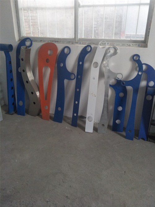 四平201不锈钢碳素钢复合管护栏生产厂家