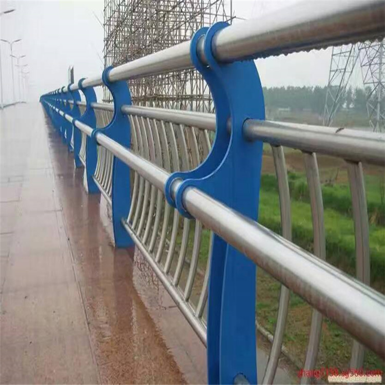 广东不锈钢碳素钢防撞护栏各种型号齐全