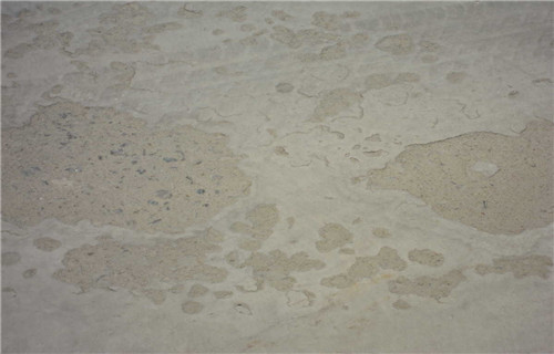 中站地面起皮修复砂浆施工方式注重细节
